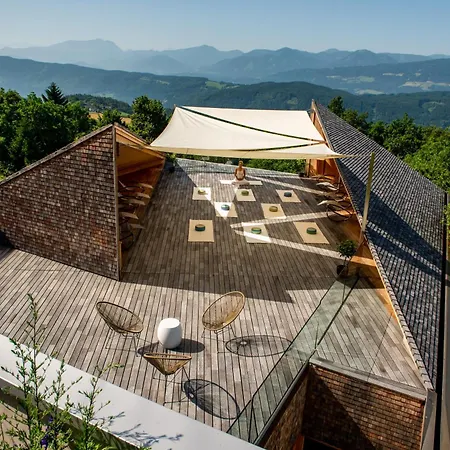 Soami Spaces - Alpine Hideaway Quarto em Acomodações Particulares