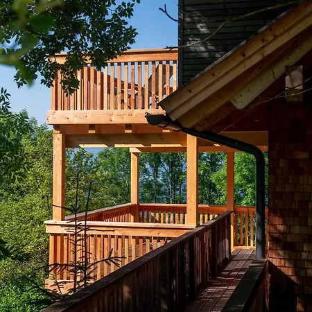 Soami Spaces - Alpine Hideaway منزل للإقامة ميلستاف